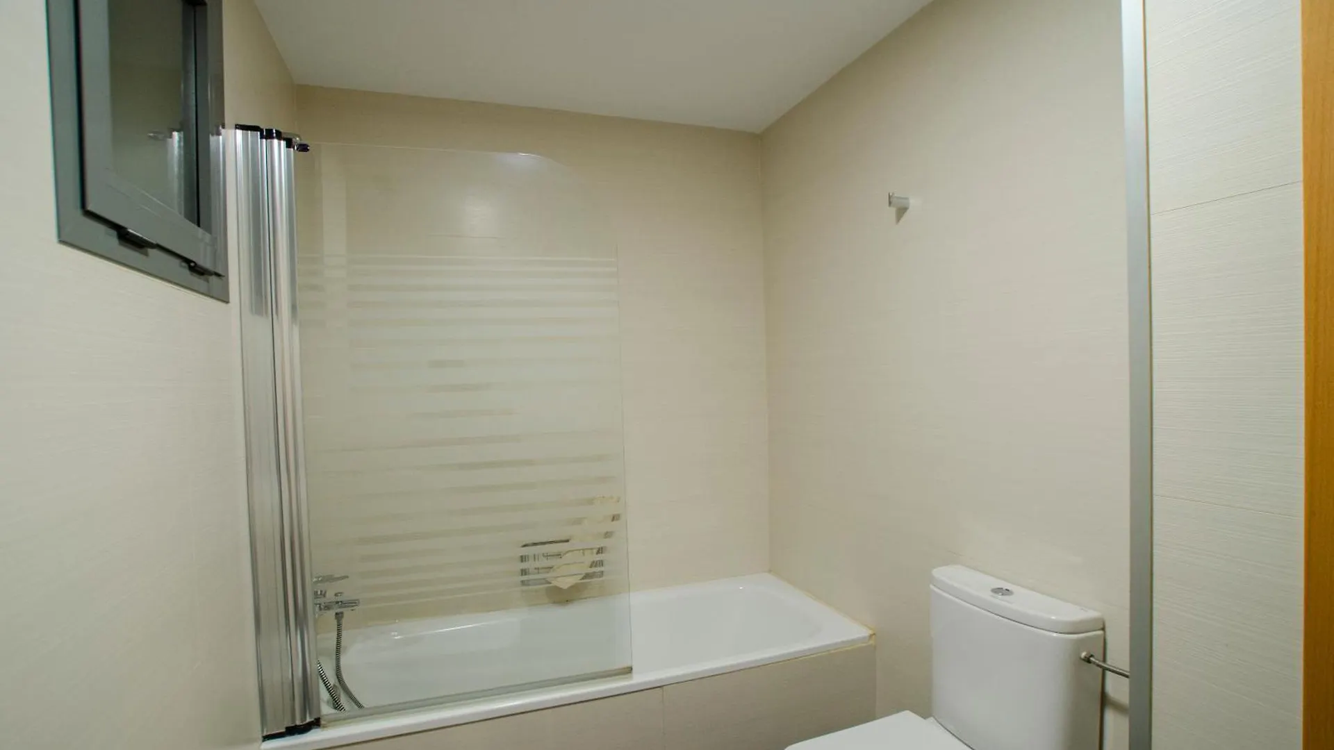 Apartamento Apto Barco De Chanquete- Home Rent Malaga Nerja