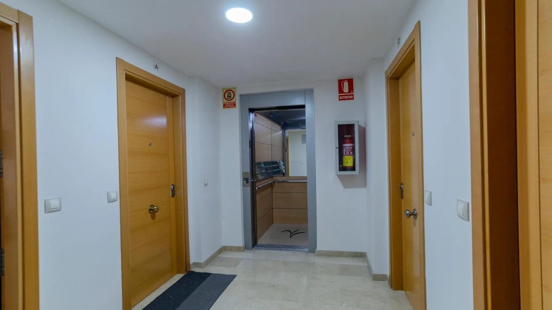 Apartment Apto Barco De Chanquete- Home Rent Malaga Nerja Spain